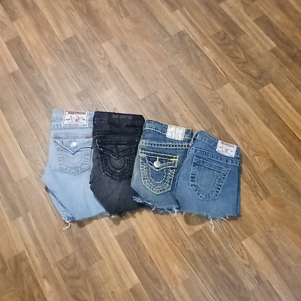 True Religion Denim Shorts 4 Pair Sz 26